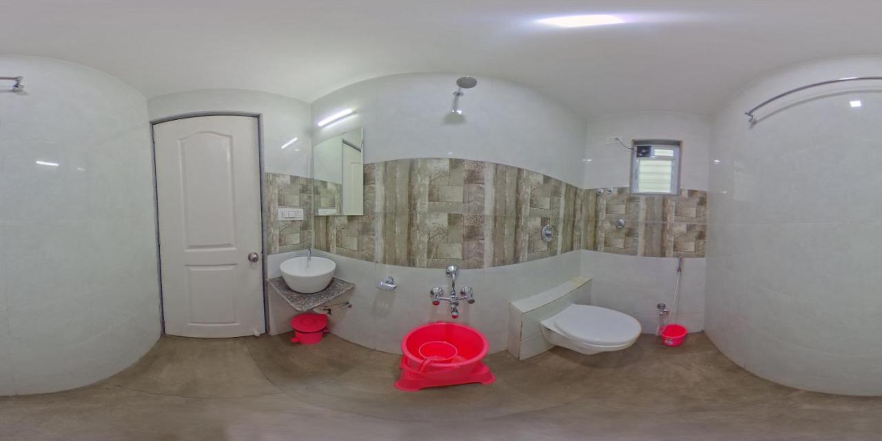Hotel Ramkrishna Inn Kolhapur Eksteriør billede